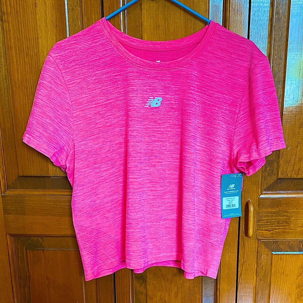 New Balance Women's Vibrant Pink Short Sleeve Tee w a FREE gift 💝